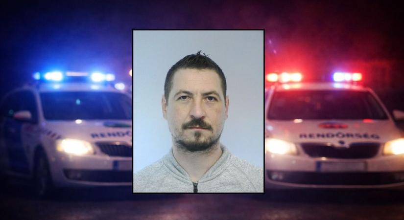 Kétmillió forint a nyomravezetőnek: ezt a toplistás bűnözőt keresik embercsempészésért