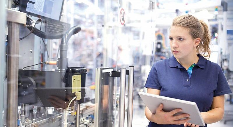 Nem bírják a nyomást az autóipari beszállítók