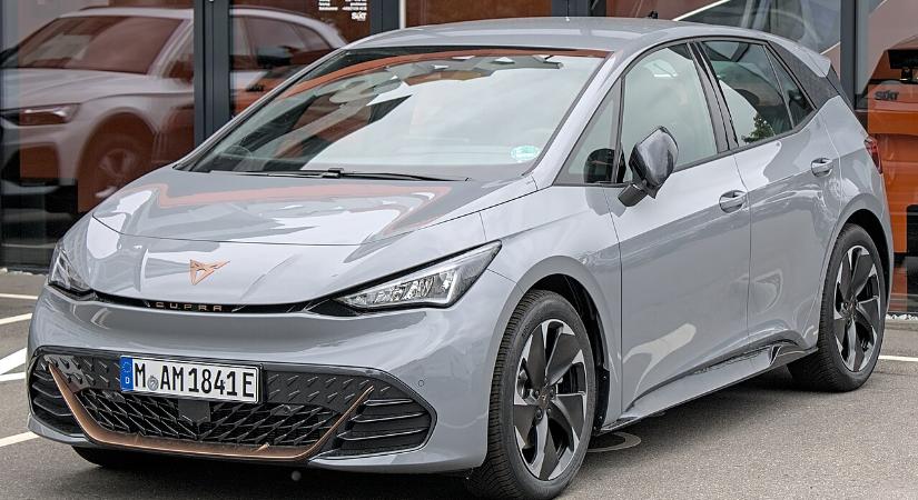 Százezer elektromos autót hív vissza a Volkswagen – Tűzveszély is fennáll