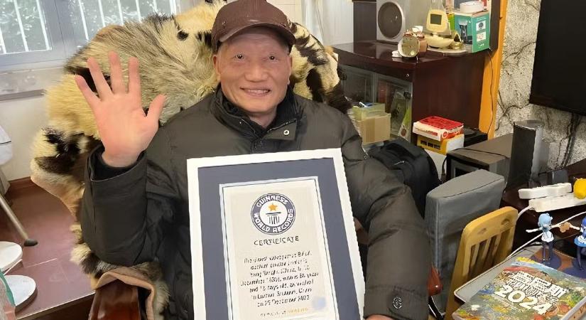 Míg mi a YouTube-ot bújjuk, egy 91 éves streamer segítség nélkül letudta a Resident Evil Requiem-et