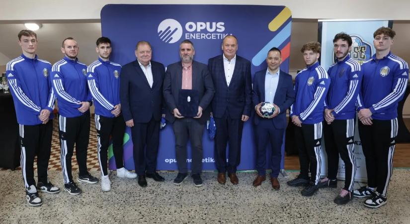 Az OPUS TIGÁZ Zrt. meghosszabbítja együttműködését a hajdúszoboszlói kézilabdacsapattal