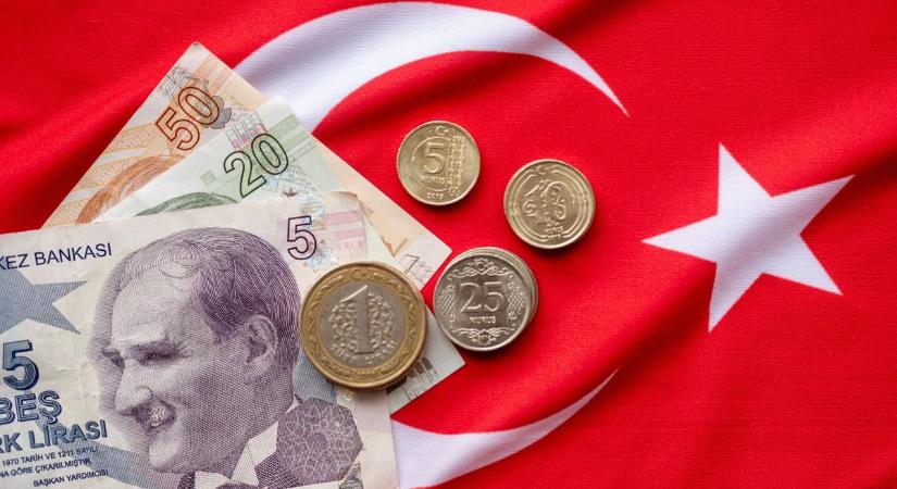 Törökország 30 milliárd dollárnyi devizatartalékot égetett el a líra védelmében, már az aranyhoz is kénytelenek lehetnek hozzányúlni