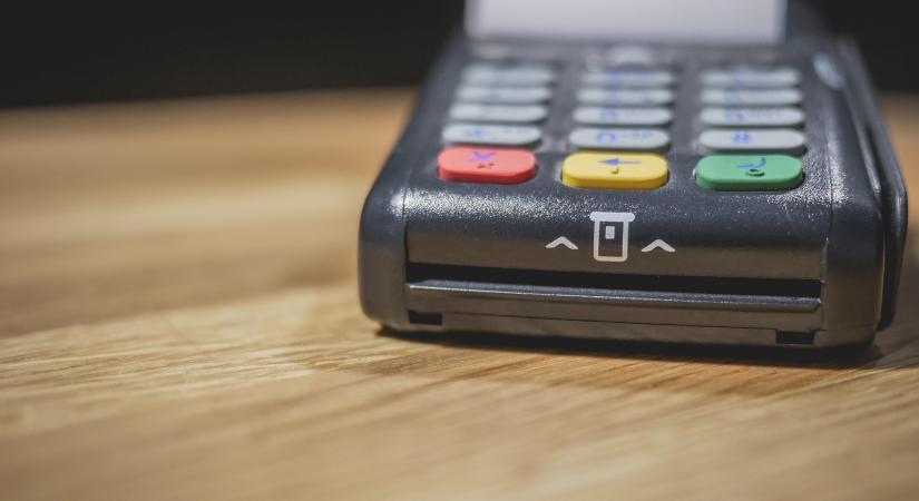 Vállalkozói igényekre szabott kártyaterminál az Erstétől