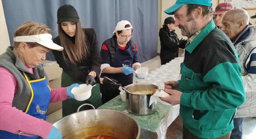 Ételosztás lesz vasárnap az Észak utcai közösségi házban