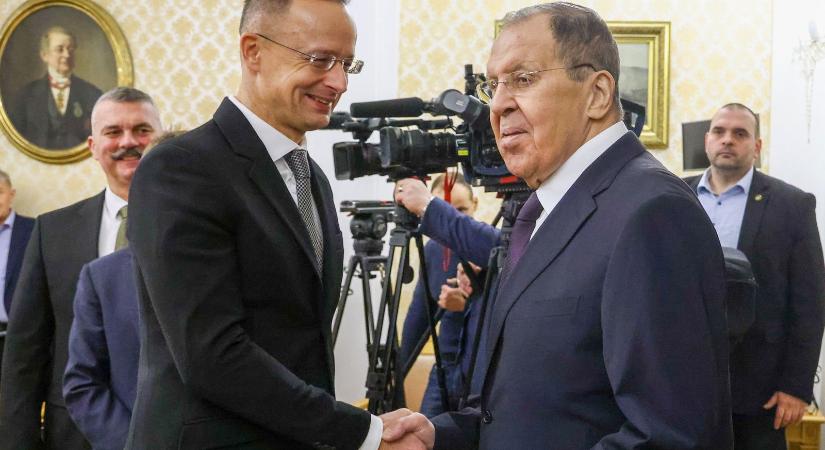 Vérfagyasztó információk érkeztek Szijjártó Péter lehallgatásáról, szakértő rántotta le a leplet a sötét részletekről