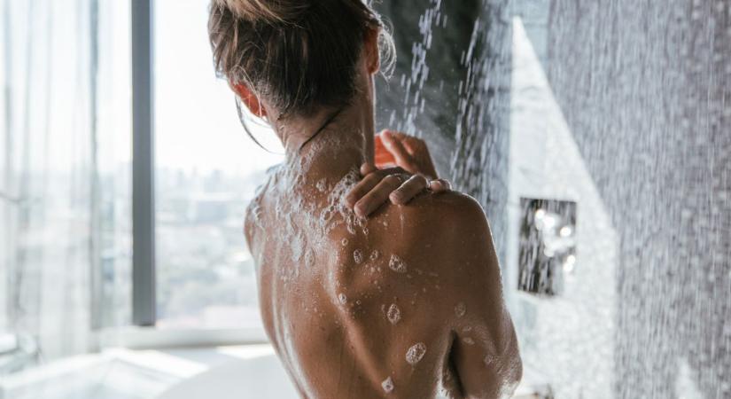 Ez történik a testeddel, ha hetente egyszer zuhanyozol