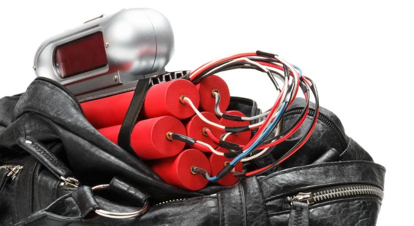 Bombával gyilkolta meg a feleségét a kegyetlen ukrán katona - a kisgyerekei is súlyosan megsérültek