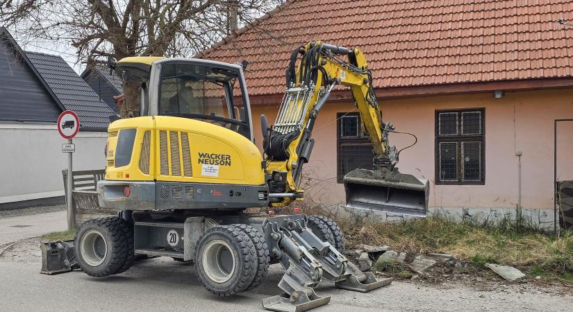 Rendbe tették Tokod elhanyagolt területeit
