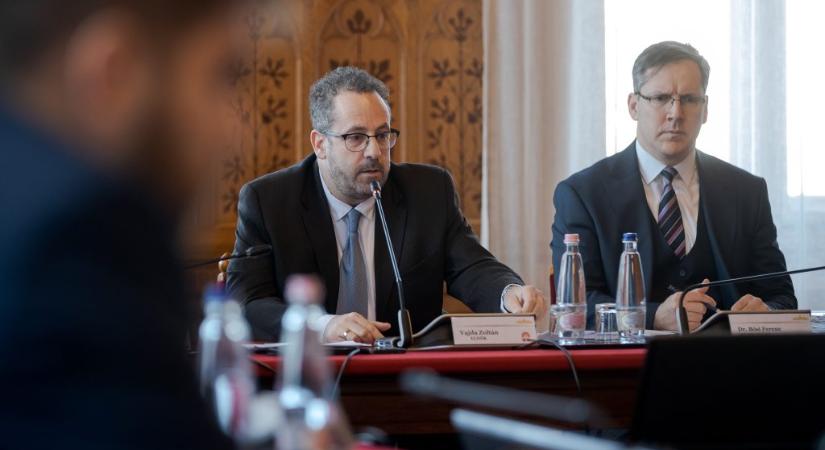 „Áradjon!” – Vajda Zoltán is bejelentette visszalépését