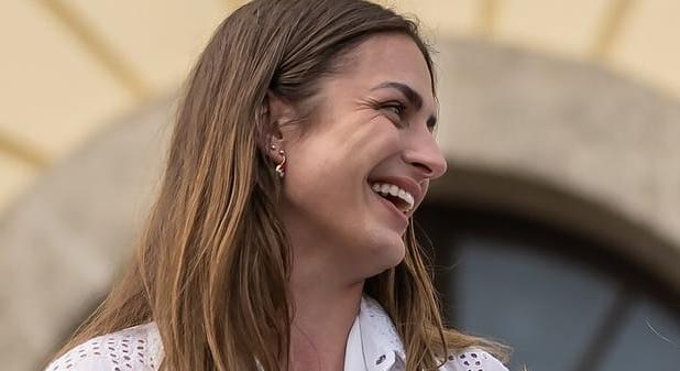 Vogel Evelin Kubatov erőszakos titkárával egyeztetett sms-ben, amikor hangfelvételeket készített Magyar Péterről