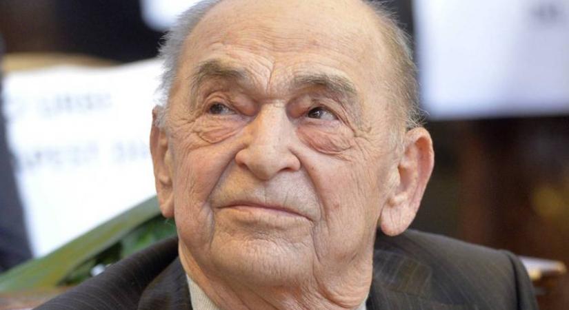 Bodrogi Gyula 20 évvel fiatalabb párja aggódik a színészért: Voith Ági halálának is köze van ahhoz, miért