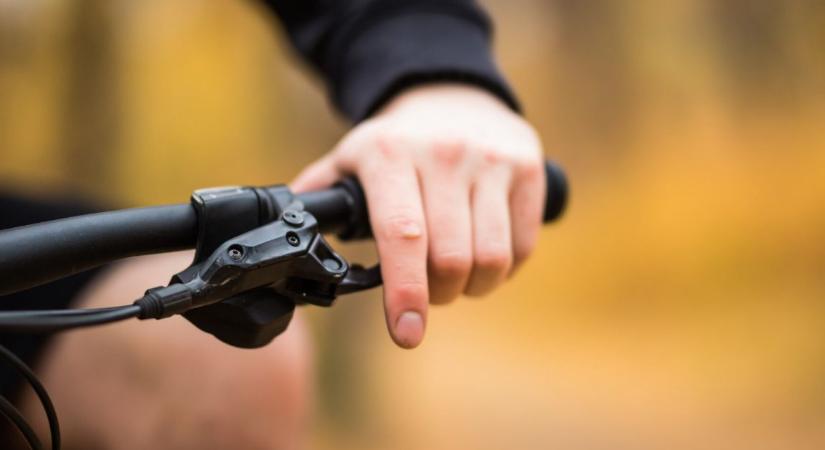 Új kerékpárút Szirmabesenyő és Sajóvámos között