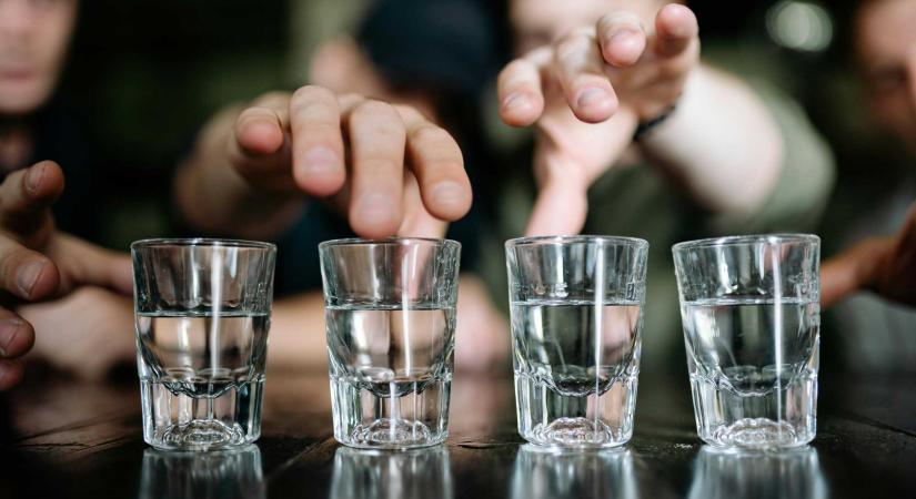 Bezártak egy kocsmát Sepsiszentgyörgyön, mert alkoholt adtak kiskorúaknak