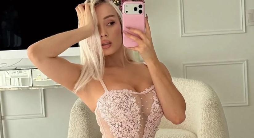A dögös Playboy-modell ultimátumot adott, miután kedvenc csapata elvette a kedvét a szextől – képek