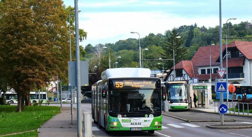 Jobb, ha figyelsz! Máshol találod ezt a miskolci buszmegállót, mint ahol megszoktad