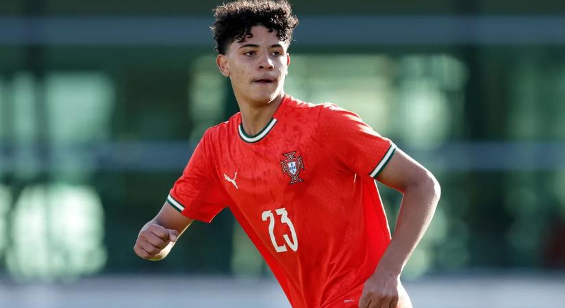 Cristiano Ronaldo fia a Real Madridnál edz, közel a szerződtetés?