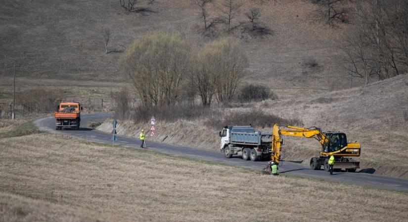 Milliárdos beruházás: teljesen megújul ez az út Borsodban - képekkel