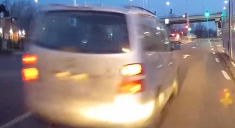 Letarolt egy autót a Nagykőrösi úton, aztán jött az undorító aljasság – videó