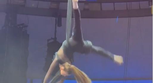 A Fővárosi Nagycirkuszban versenyzett Nánási Mici, édesanyja szerint versenyt űz a veszélyes hobbikból