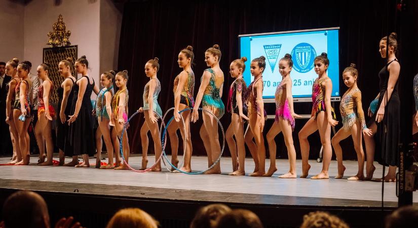 A sport ünnepe Marosvásárhelyen: hetvenéves az ISK és negyedszázados a sportlíceum