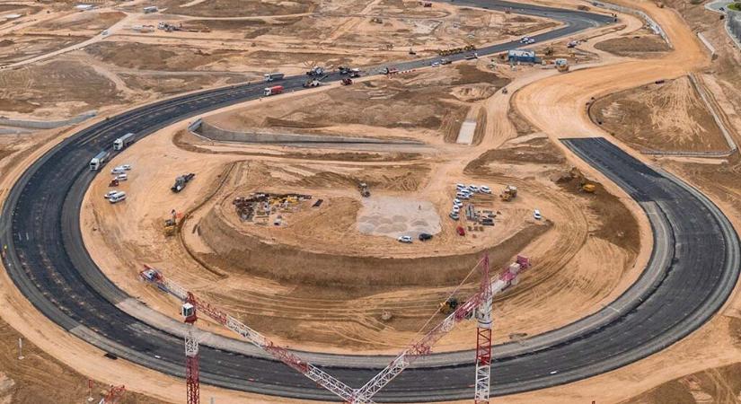 Madring: 550 méteres, félköríves óriáskanyar készül Madridban a szeptemberi debütálásra