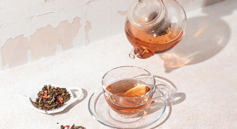 8 egyszerű ital, amivel támogatod a hormonháztartásod és a bőröd állapotát