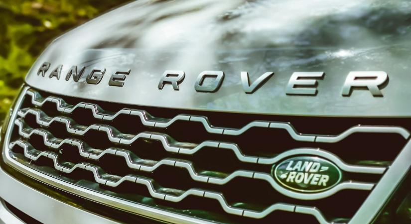 Tragédia Hajdúszoboszlón: saját autója nyomta agyon az idős férfit