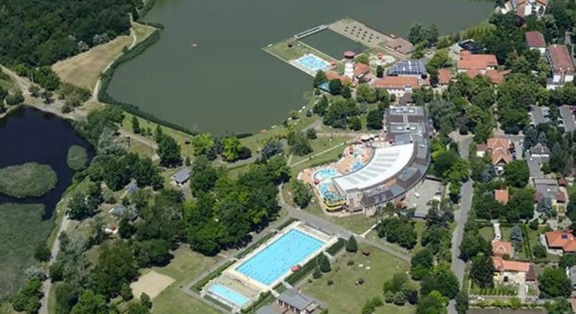 Végre! Újranyit Magyarország egyik kedvenc fürdője