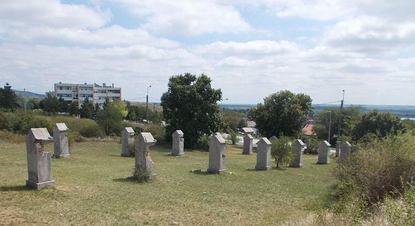 Várpalotán újabb beruházások jöhetnek, akár stációt is „örökbe fogadhatunk”