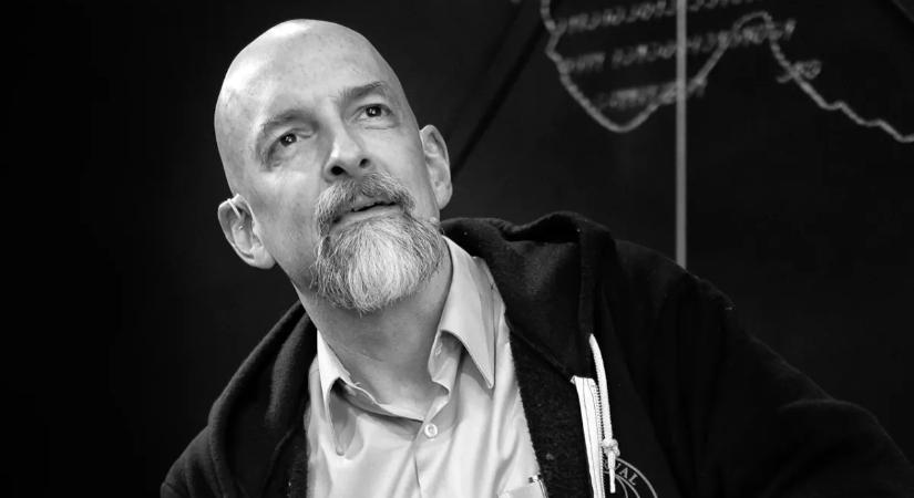 Halottnak hiszi ezt a kütyüt a metaverzum szó kitalálója