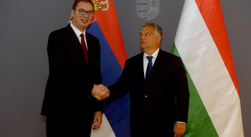 „Vučić jobb, mint Orbán”