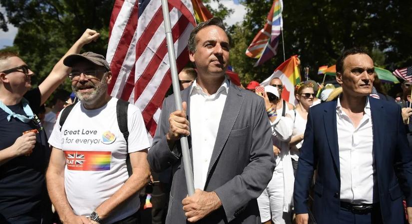 Kormánybiztos: Brüsszel vette át Washington helyét, ugyanaz a korrupciós- és ügynökhálózat most a Tiszát segíti