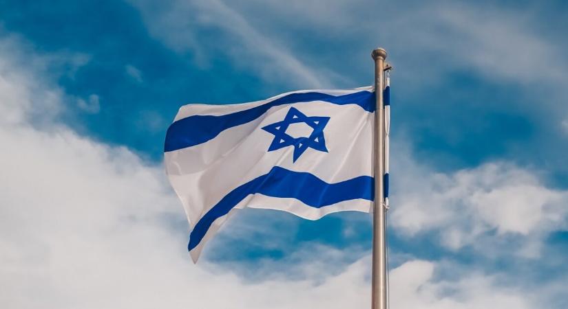 Rendkívüli riasztás Izraelben – rakéták tartanak feléjük Iránból