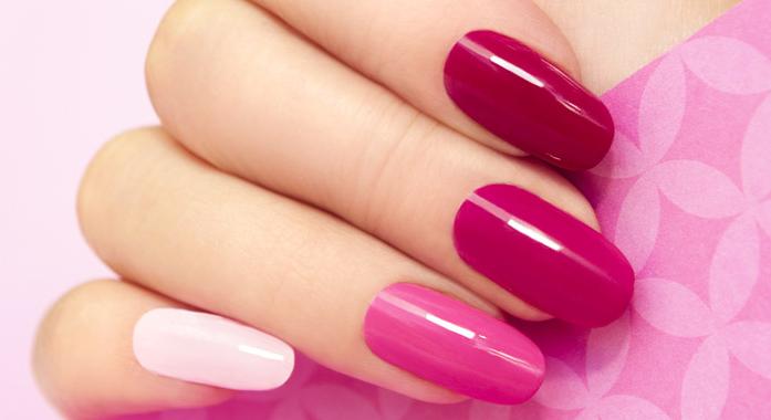 Műköröm: mennyire káros valójában?