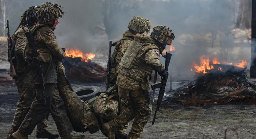 „Az állam elvitte háborúba fiamat, és holtan, egy zsákban adta vissza” – darabokban az ukrán édesanyák szíve