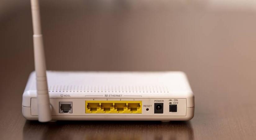 Betiltja a routereket az állam: "elfogadhatatlan kockázattal" indokolják