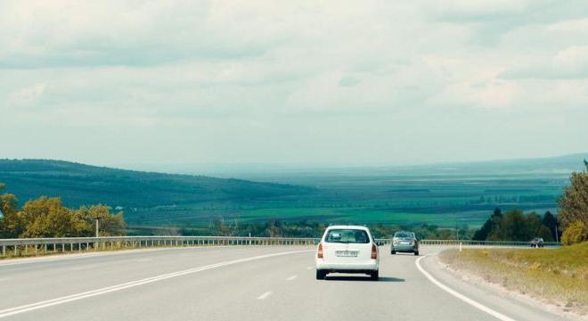 Veszélyeztetés az utakon: hogyan kell helyesen cselekedni?
