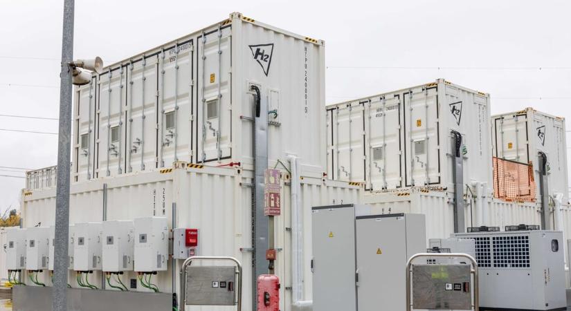 Bekapcsolták Európa legnagyobb vanádium akkumulátorát, 20 évig is használható lehet