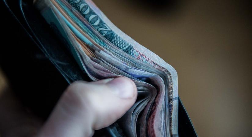 GKI: A magyarok szerint javult a pénzügyi helyzetük, de a cégek borúlátóbbak lettek