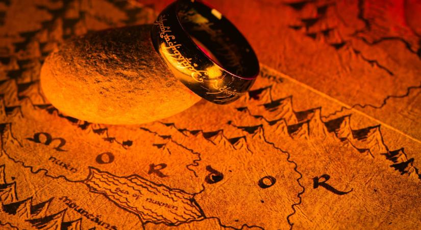 A nap, amikor legyőzték Sauront: ezért érdemes ma Tolkien-könyvet olvasni