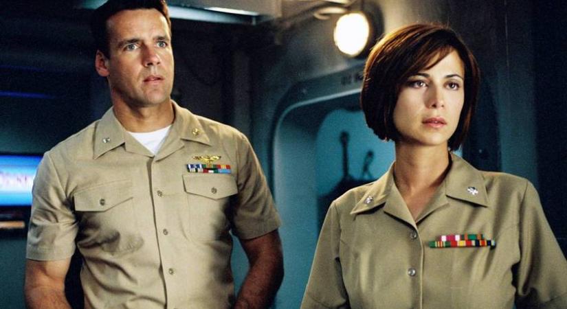 Ő volt a JAG – Becsületbeli ügyek gyönyörű női főszereplője: 57 éves korára ennyit változott Catherine Bell