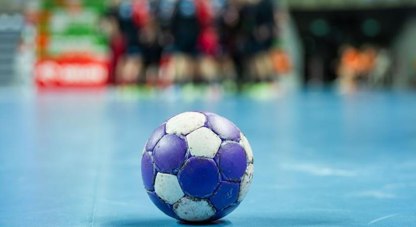 A negyedik korcsoportosoknál a leányoknál és a fiúknál is a boglári kézisek voltak a befutók