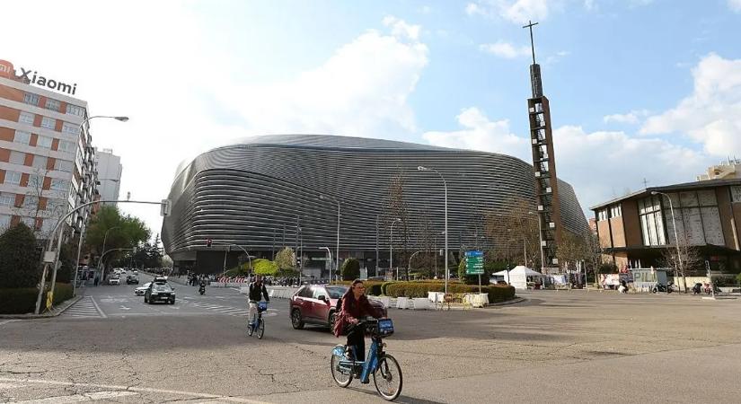 Teniszpálya lesz a Santiago Bernabeu Stadionból április utolsó hetében