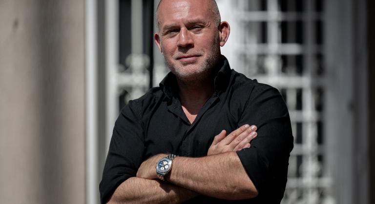 Az esztergomi országjárás előtt beugrott Orbán Viktor Dopemanhez