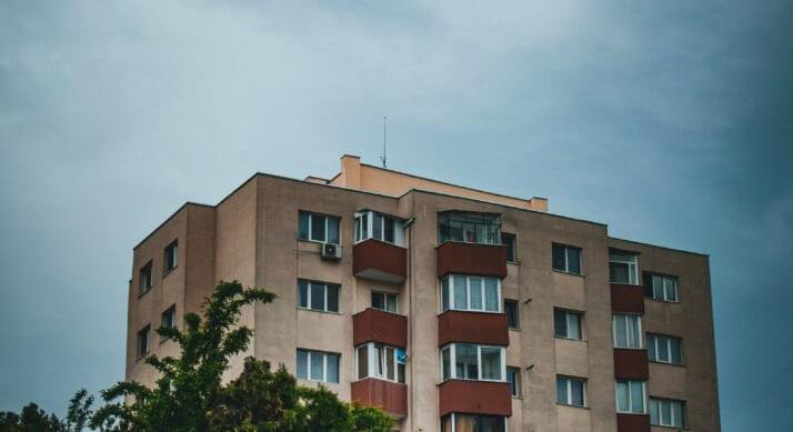 Elszálltak a panelárak: sokkoló számok az egyetemvárosokból