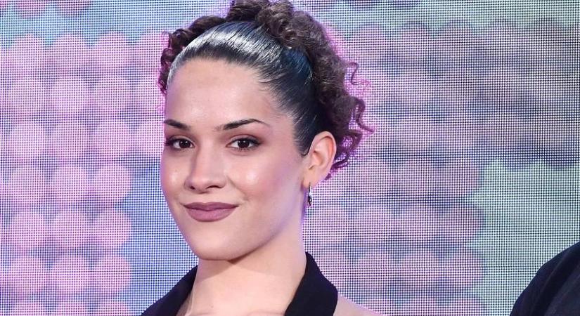 A Nagy Duett sztárjának piszkosul sármos apja: 27 évvel fiatalabb hírességbe szeretett bele