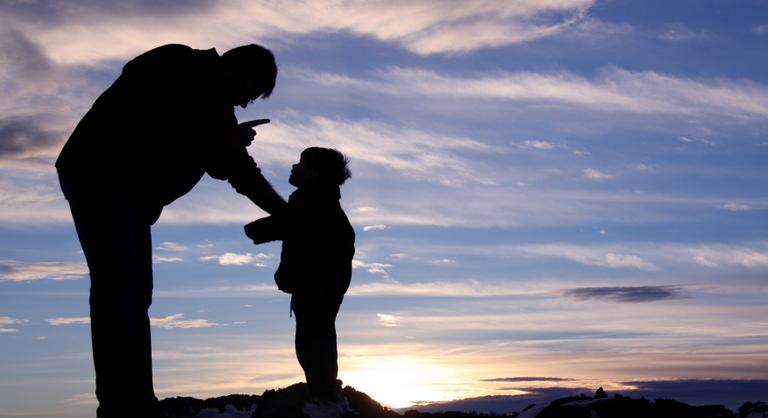 Családon belüli erőszak: amikor a gyermek bántalmazza testvérét, szüleit, nagyszüleit