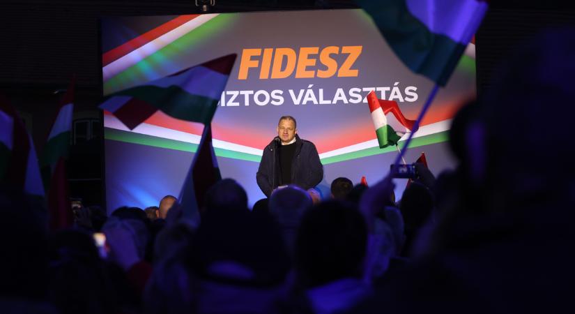 Erős Gábor: Elindul az M100-as építése!