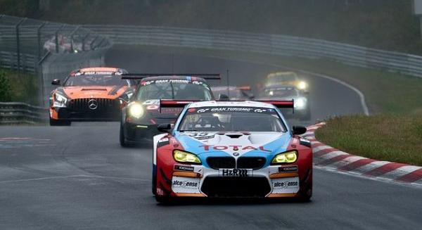 Egy apró hiba miatt elvették Verstappentől a sikert