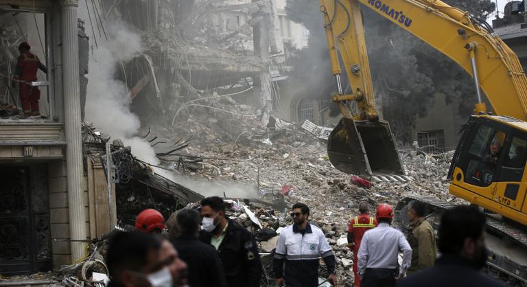 Tarjányi Péter: Narratívháború zajlik itthon és a világban is, nem a valóságot látjuk